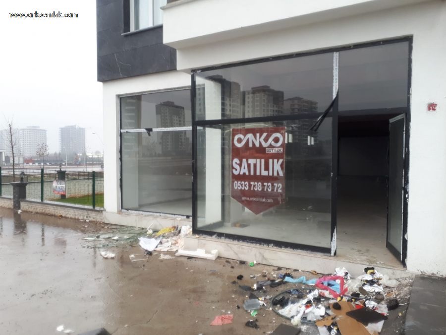 Satılık 245m2 Dükkan Diyarbakır Winstown avm Karşısı