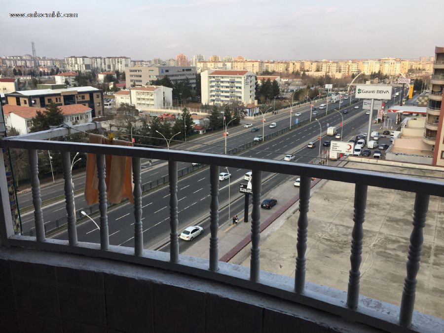 Satılık 3+1 170m2 Daire Diyarbakır Urfa Yolu Üzeri